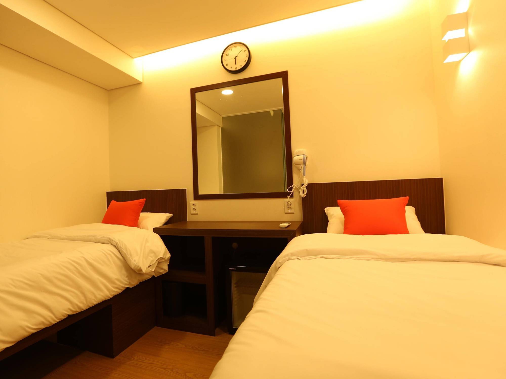 Philstay Dongdaemun Economic Seoul Exterior foto